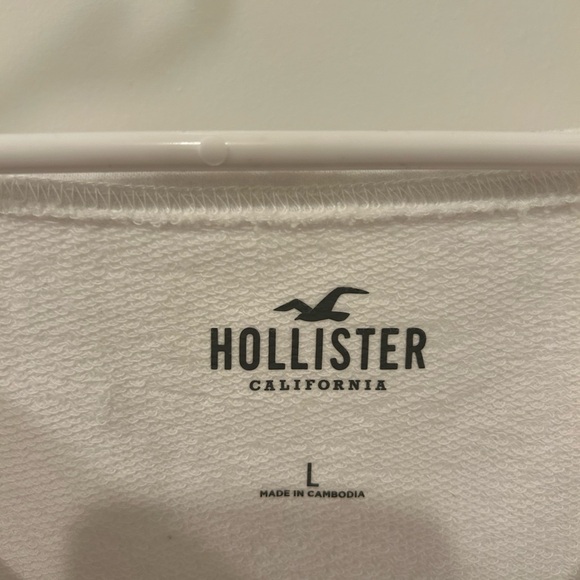 Hollister Slouchy White Crewneck - Picture 3 of 7